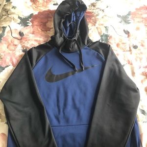 Nike Men’s DRI-FIT Hoody